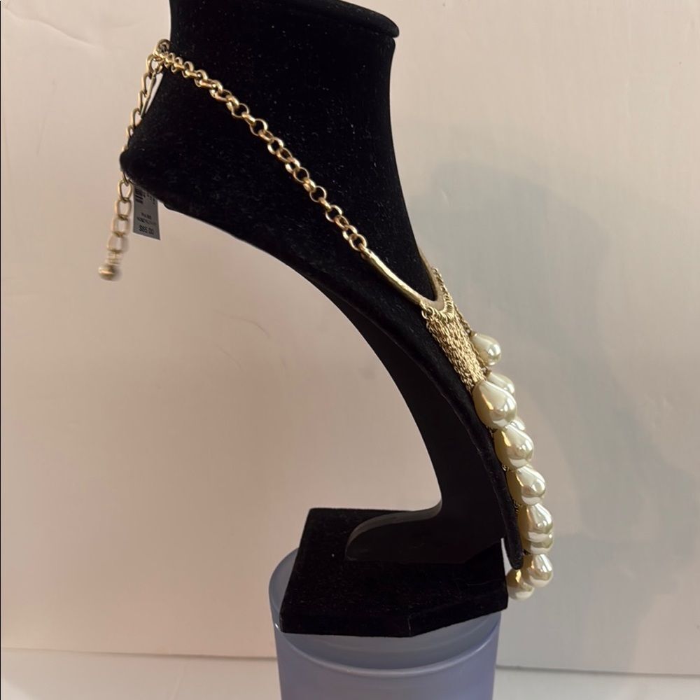 NWT CHICO Elegant Gold and Pearl Necklace - Picture 4 of 12